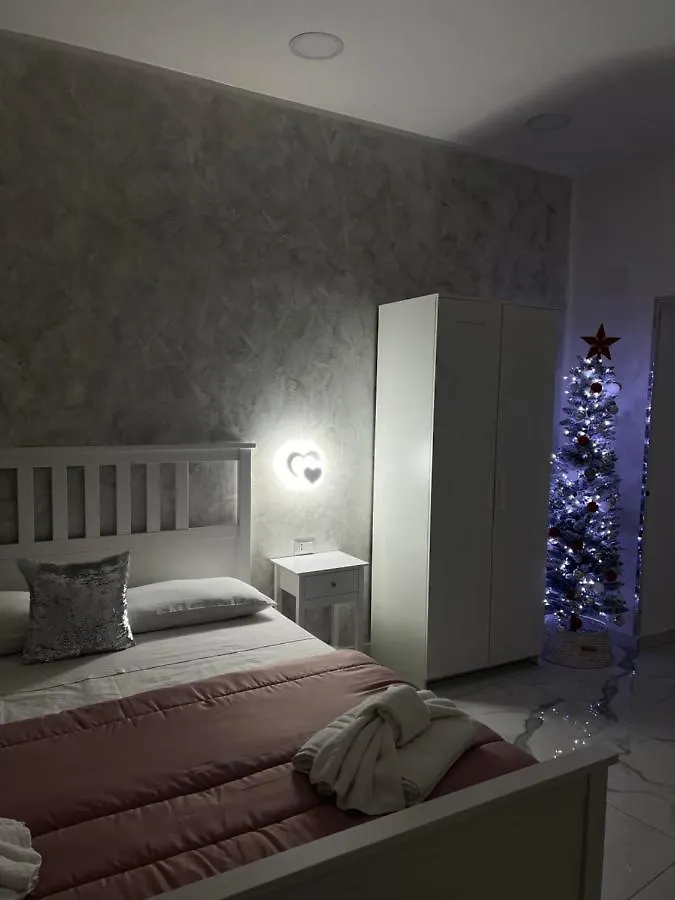 Mara House Apartment Naples Italy